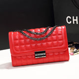 Fashion PU Leather Solid Checks Pattern Double Chain Women Clutch