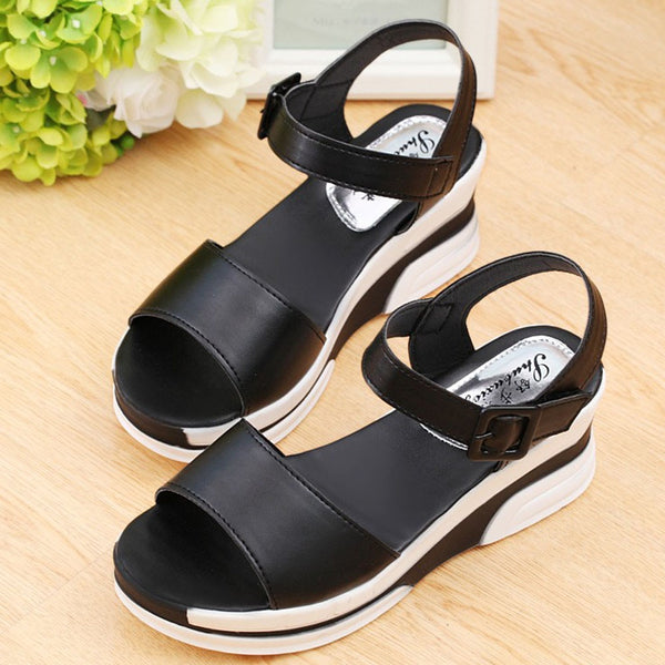Women Cover Heel Classic Flat Casual Solid Fashion Sandals